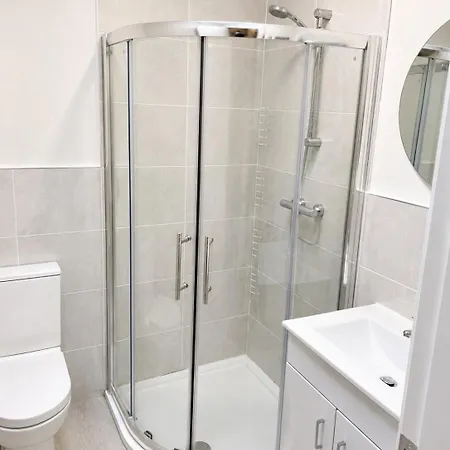 Apartment Modern In The Heart Of Room5 Shared Thurles